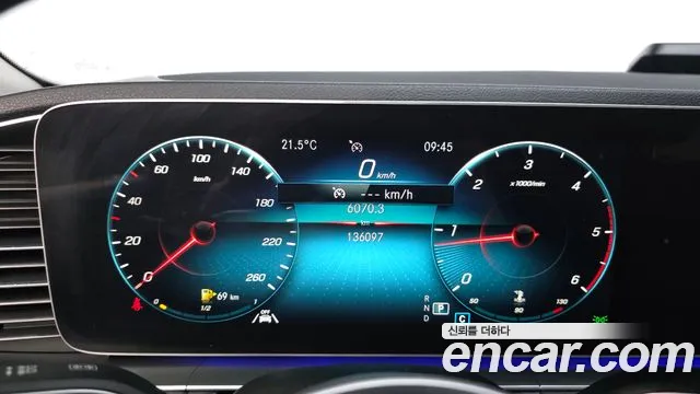 Mercedes-Benz GLE 2019 thumb 8