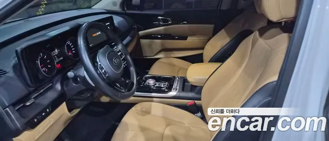 Kia Carnival 2021 thumb 10