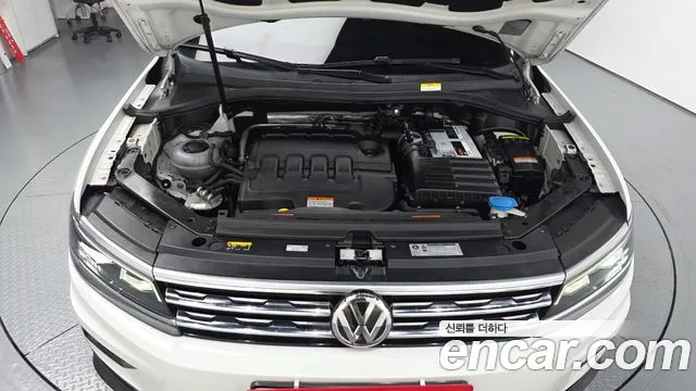 Volkswagen Tiguan 2020 thumb 6