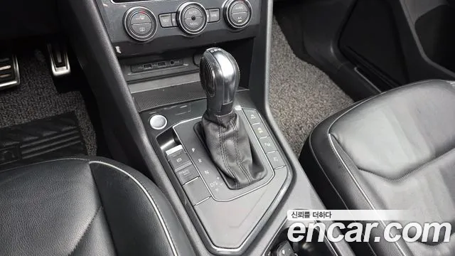 Volkswagen Tiguan 2020 thumb 9