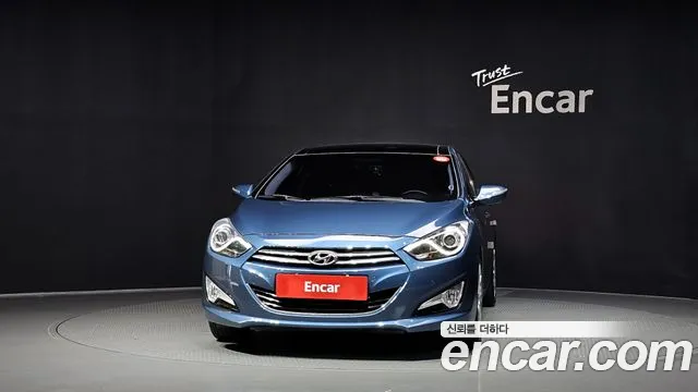 Hyundai i40 2012 thumb 3