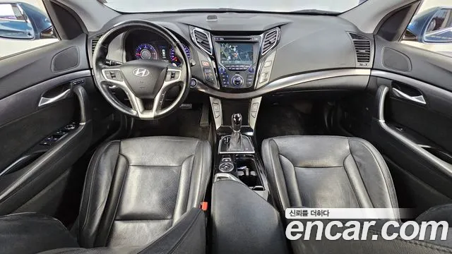 Hyundai i40 2012 thumb 7