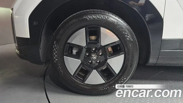 Hyundai Santa Fe 2024 thumb 4