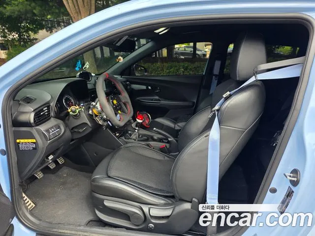 Hyundai Veloster 2018 thumb 6