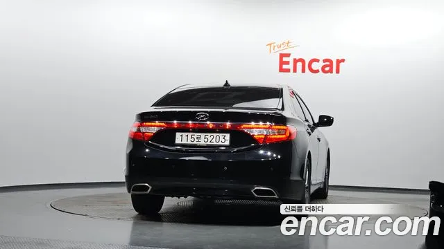 Hyundai Grandeur 2016 thumb 4