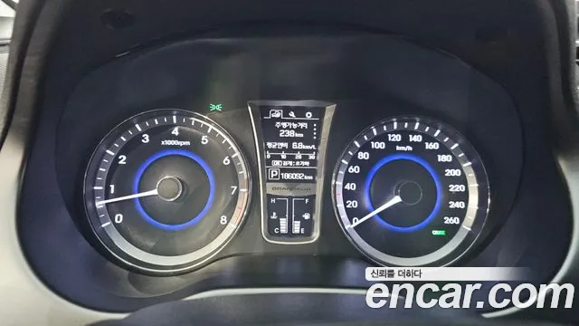 Hyundai Grandeur 2016 thumb 8