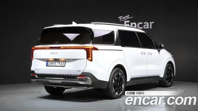 Kia Carnival 2025 thumb 2