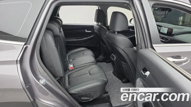 Hyundai Santa Fe 2022 thumb 12