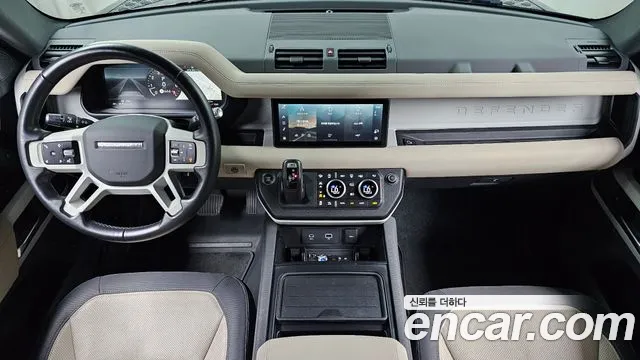 Land Rover Defender 2021 thumb 7