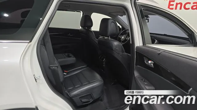 Kia Sorento 2017 thumb 11