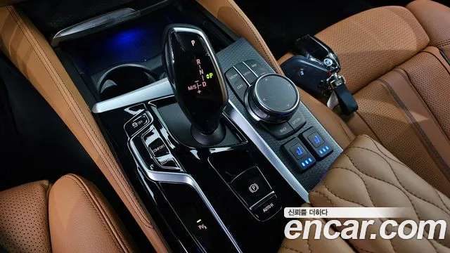 BMW 5 серии 2022 thumb 9