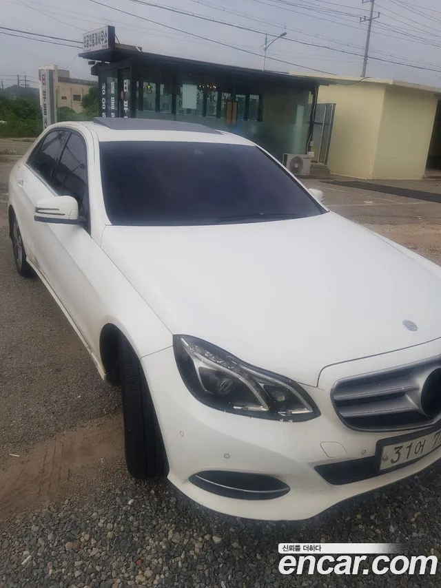 Mercedes-Benz E-Класс 2015 thumb 2