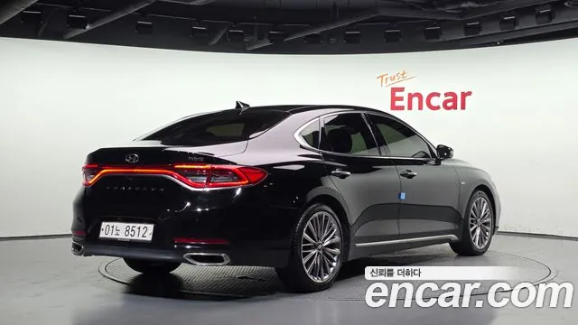 Hyundai Grandeur 2017 thumb 2