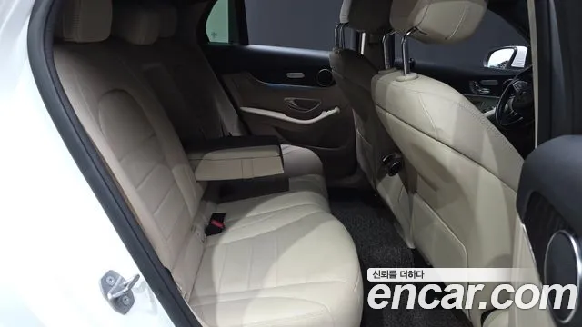Mercedes-Benz GLC 2019 thumb 11