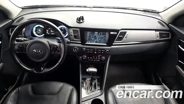 Kia Niro 2017 thumb 7