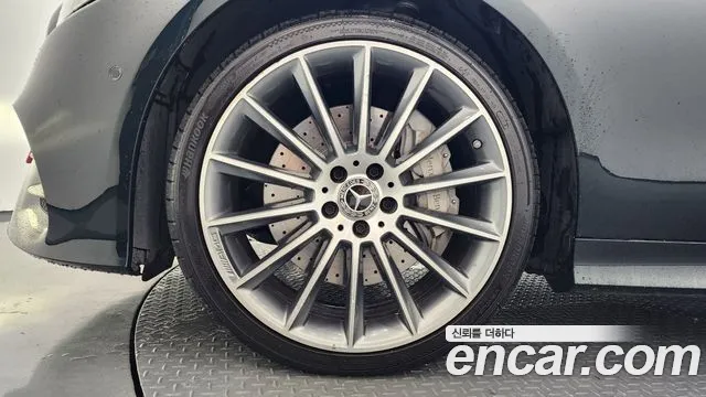 Mercedes-Benz E-Класс 2019 thumb 5
