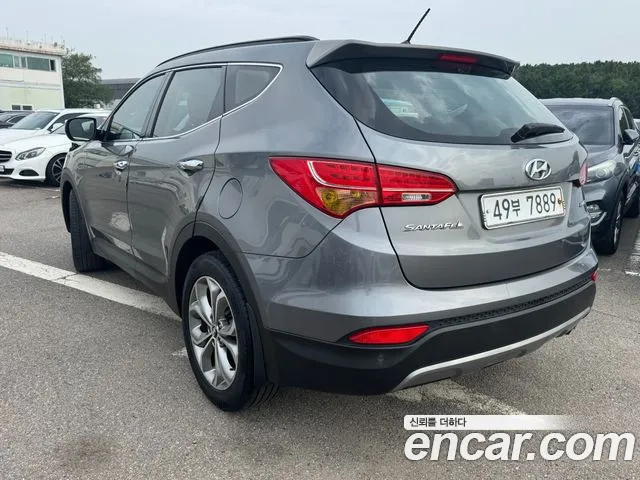 Hyundai Santa Fe 2013 thumb 5