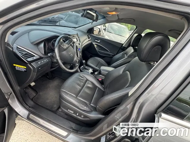 Hyundai Santa Fe 2013 thumb 8