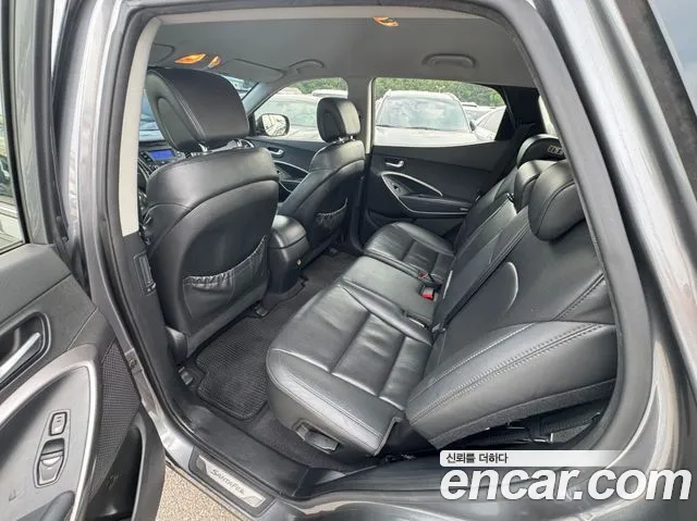 Hyundai Santa Fe 2013 thumb 9