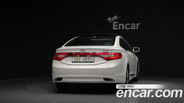 Hyundai Grandeur 2013 thumb 4