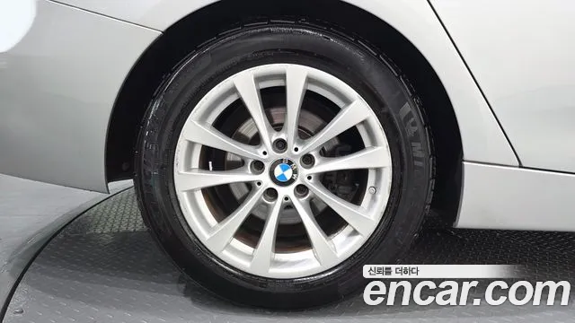 BMW Gran Turismo 2014 thumb 5