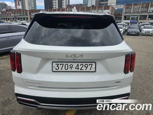 Kia Sorento 2023 thumb 4