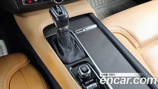 Volvo V90 2019 thumb 9