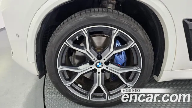 BMW X5 2024 thumb 5