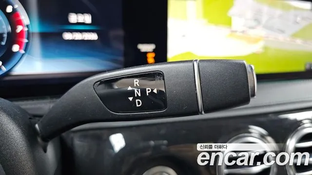 Mercedes-Benz S-Класс 2018 thumb 8