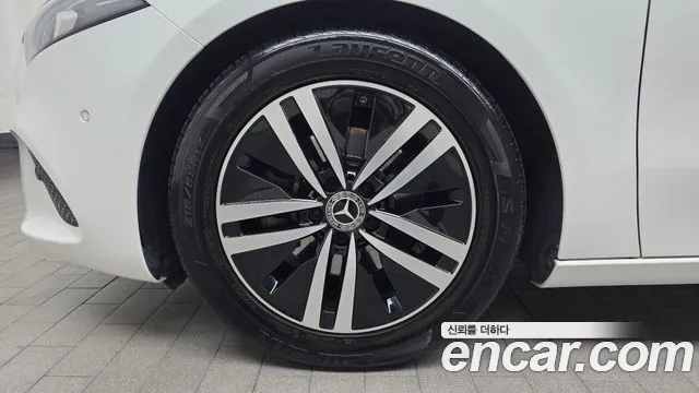 Mercedes-Benz A-Класс 2021 thumb 4