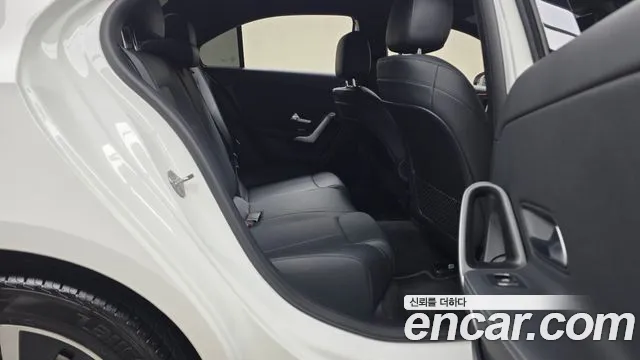 Mercedes-Benz A-Класс 2021 thumb 10