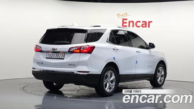 Chevrolet Equinox 2020 thumb 2