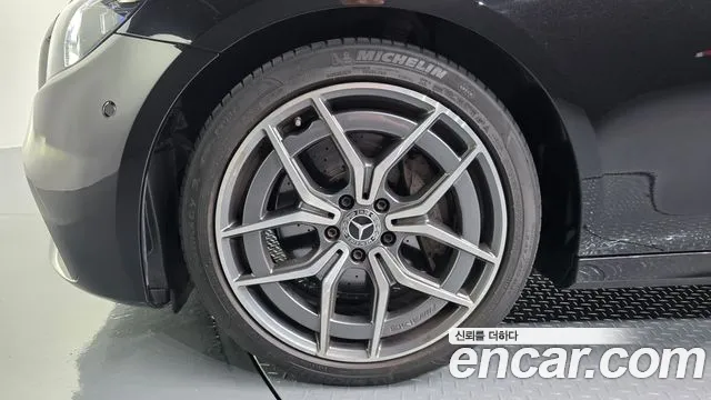 Mercedes-Benz E-Класс 2022 thumb 5
