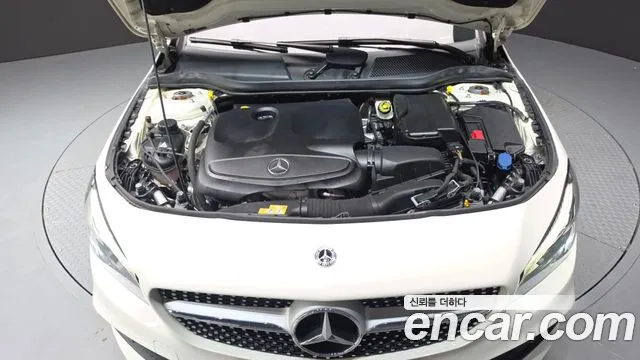 Mercedes-Benz CLA 2017 thumb 6
