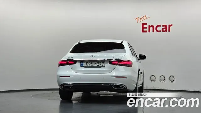 Mercedes-Benz E-Класс 2022 thumb 4
