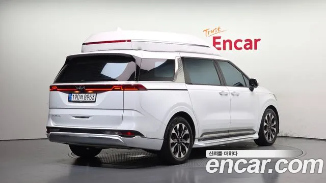 Kia Carnival 2022 thumb 2