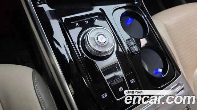 Kia Carnival 2022 thumb 9
