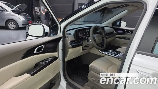 Kia Carnival 2022 thumb 10