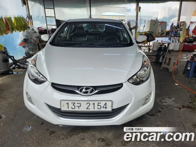 Hyundai Avante 2011 thumb 2