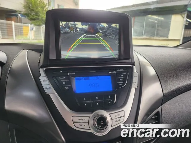 Hyundai Avante 2011 thumb 3