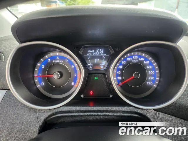 Hyundai Avante 2011 thumb 9