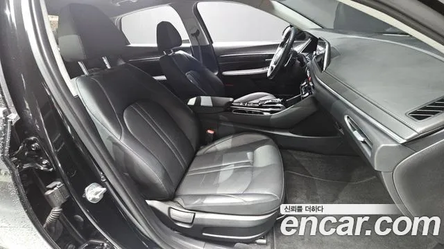 Hyundai Sonata 2021 thumb 11