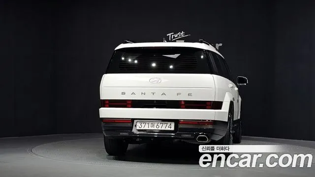 Hyundai Santa Fe 2023 thumb 4