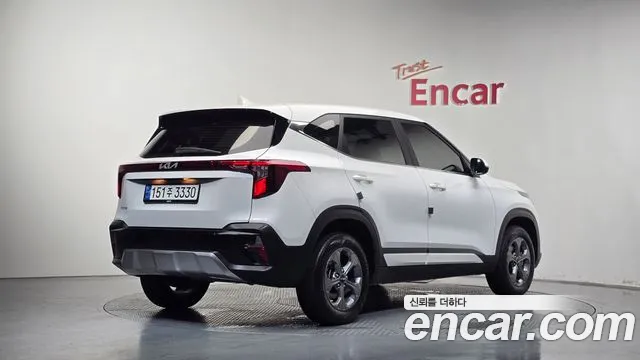 Kia Seltos 2024 thumb 2