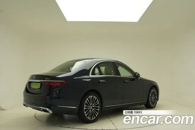 Mercedes-Benz S-Класс 2025 thumb 2