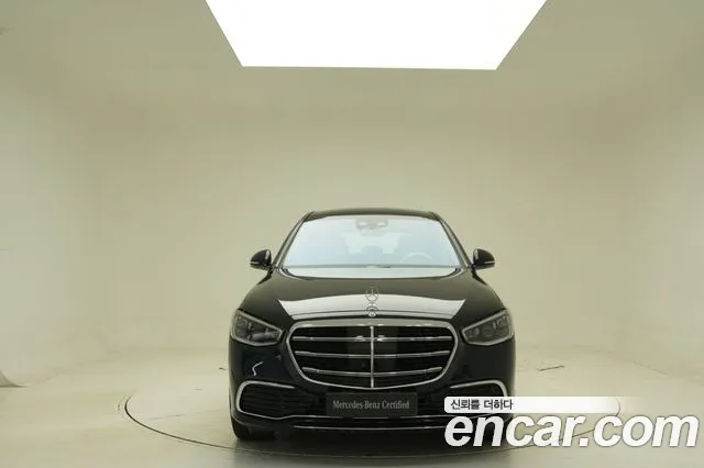 Mercedes-Benz S-Класс 2025 thumb 3