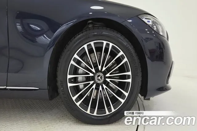 Mercedes-Benz S-Класс 2025 thumb 5