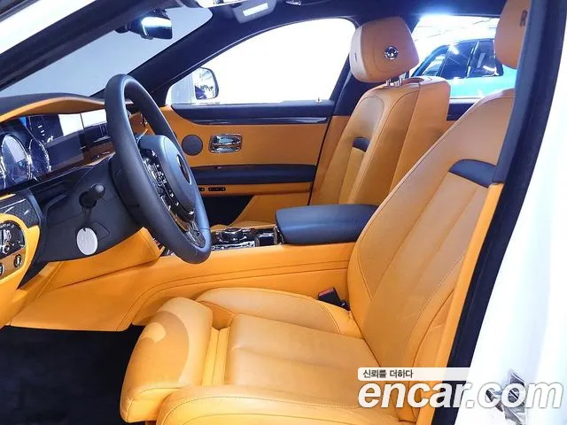 Rolls-Royce Ghost 2023 thumb 10