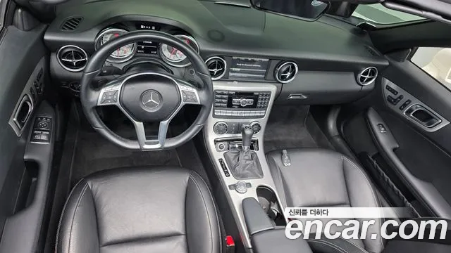 Mercedes-Benz SLK-Class 2013 thumb 7