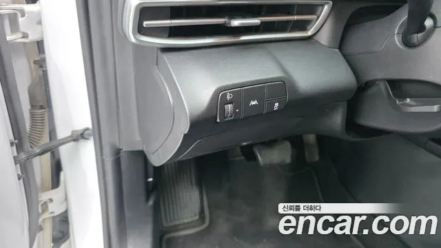 Hyundai Avante 2022 thumb 12